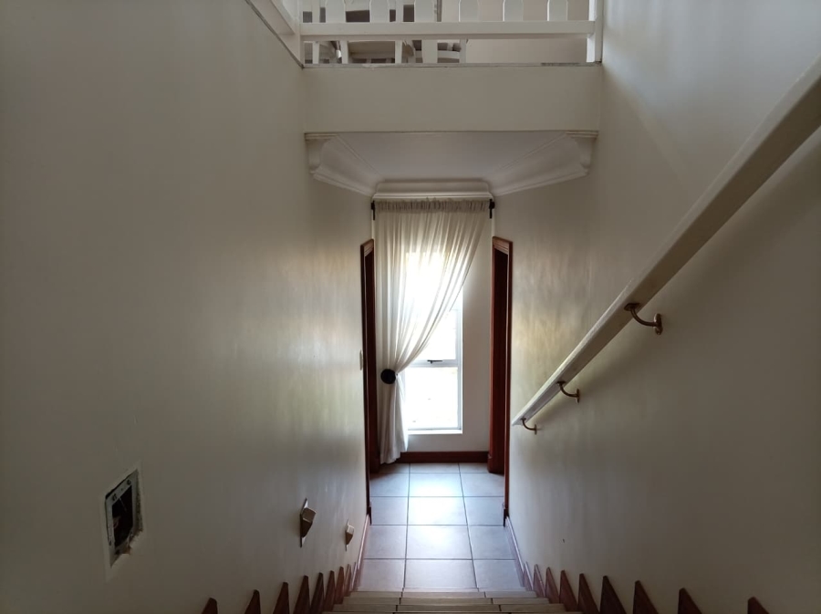 4 Bedroom Property for Sale in Caribbean Beach Club North West